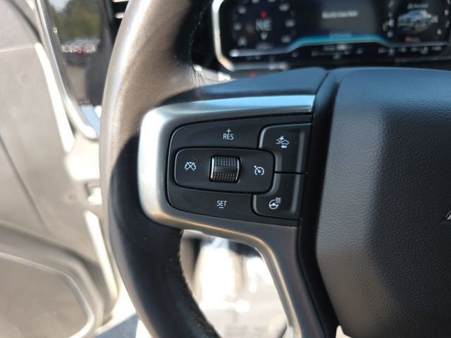 Used 2022 Chevrolet Silverado 1500 RST w/ LPO, Dark Essentials Package AWD/4WD image 29