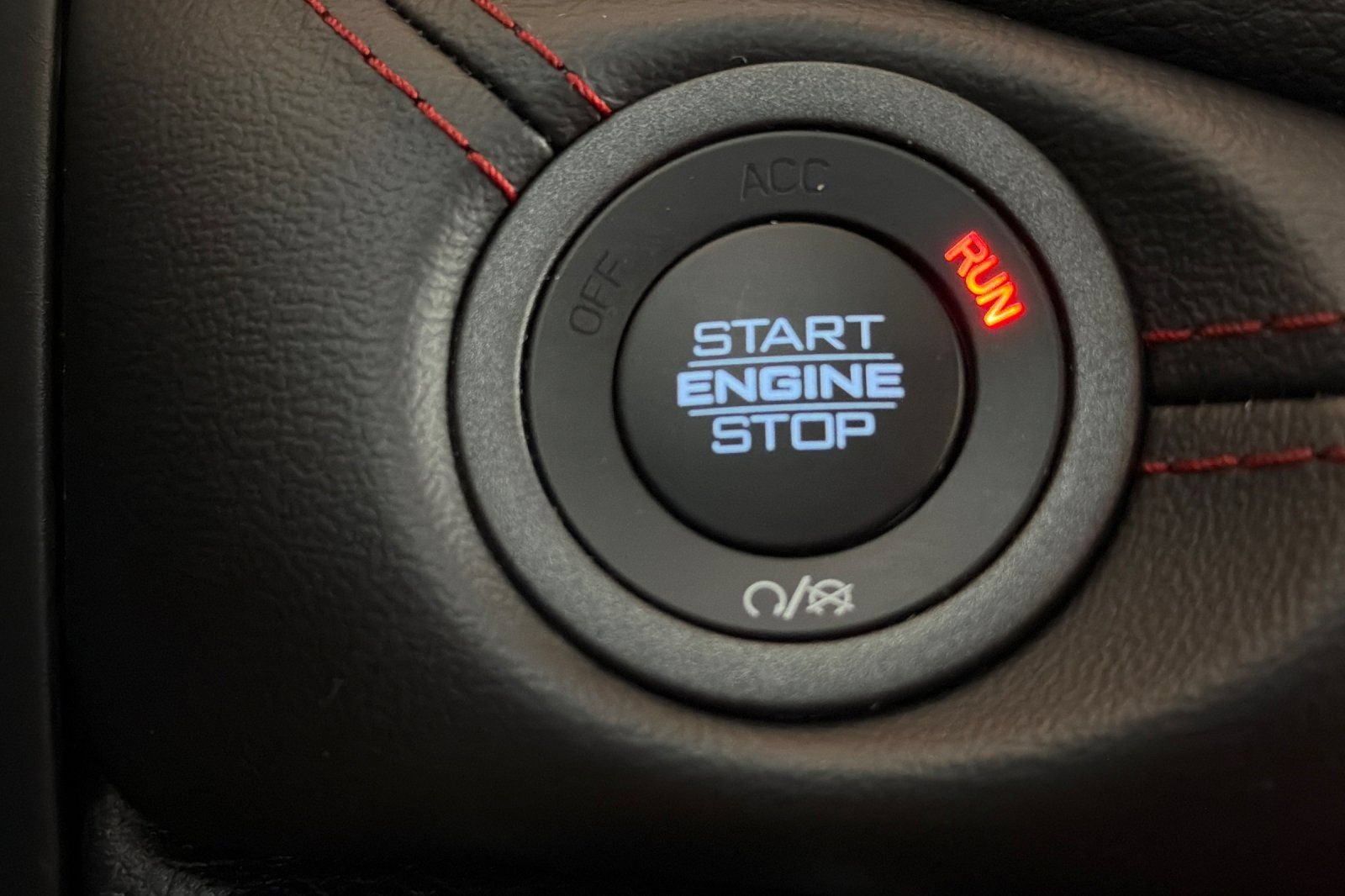 Used 2025 Dodge Durango GT AWD/4WD image 24