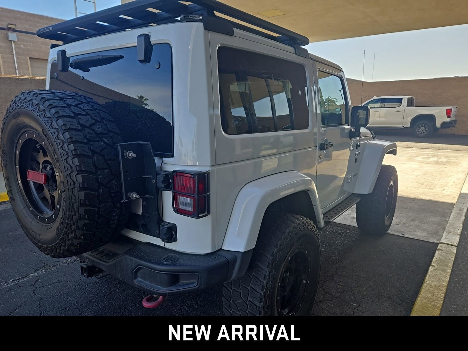 Used 2017 Jeep Wrangler Rubicon AWD/4WD image 4
