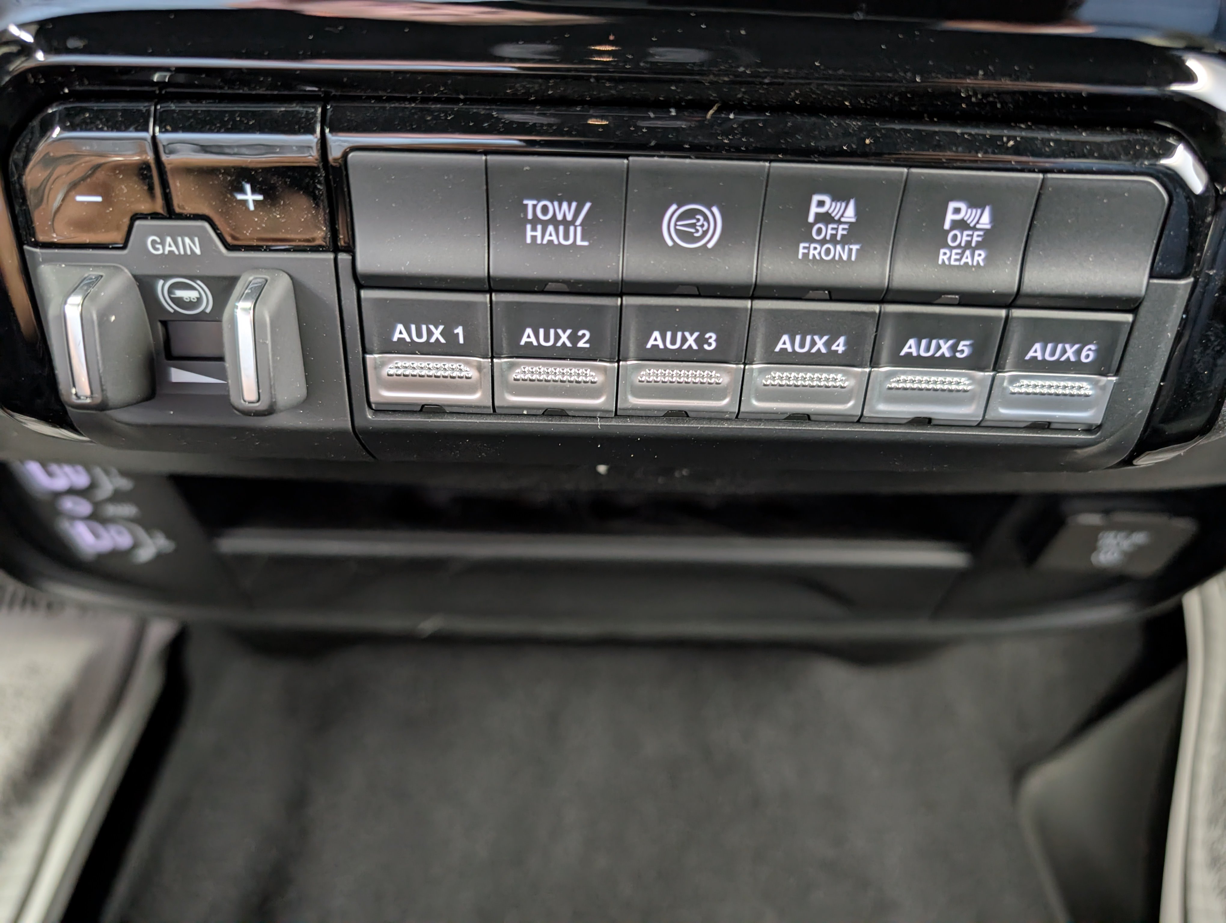 New 2026 RAM 3500 Tradesman AWD/4WD image 11