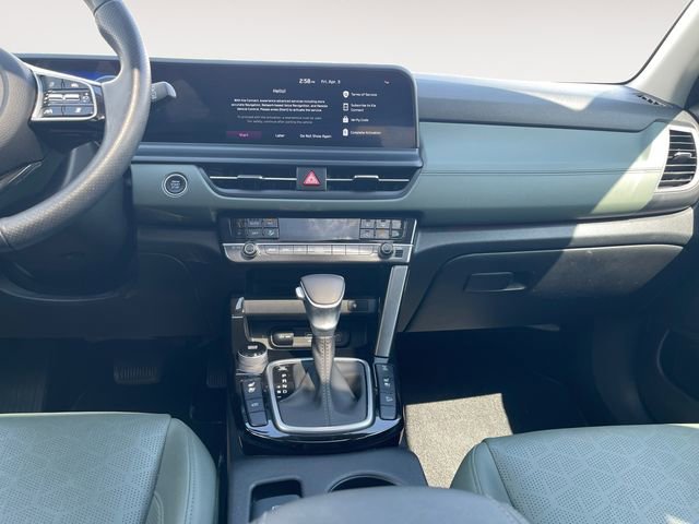 Used 2024 Kia Seltos SX w/ SX Sunroof Package image 11