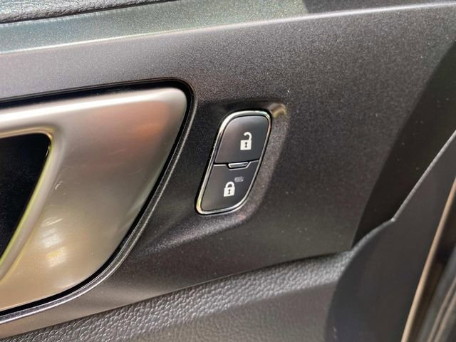 Used 2021 Ford Ranger Lariat w/ Tremor Off-Road Package AWD/4WD image 14