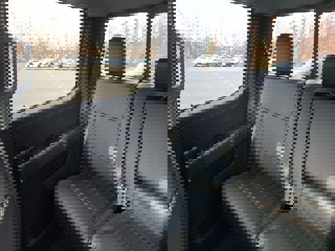 Used 2022 Ford F150 Lariat w/ FX4 Off-Road Package image 12