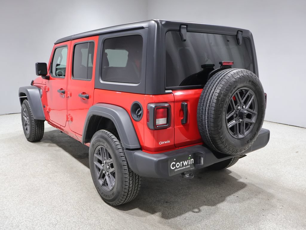 Used 2025 Jeep Wrangler Unlimited Sport AWD/4WD image 5