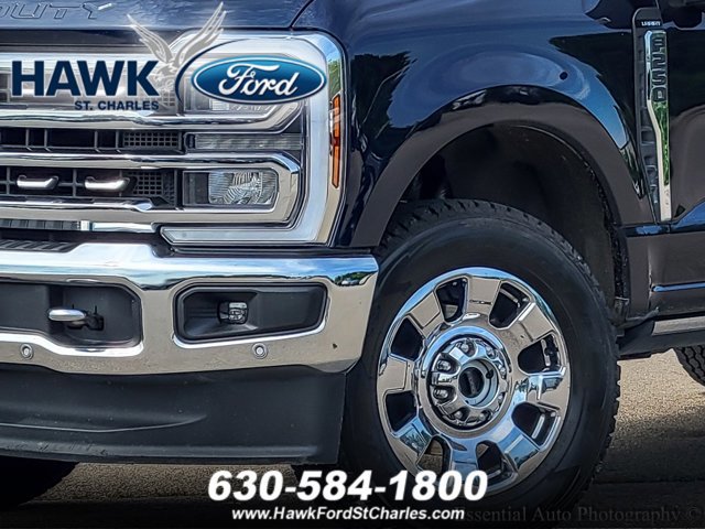 Certified 2024 Ford F250 Lariat w/ Lariat Ultimate Package image 3
