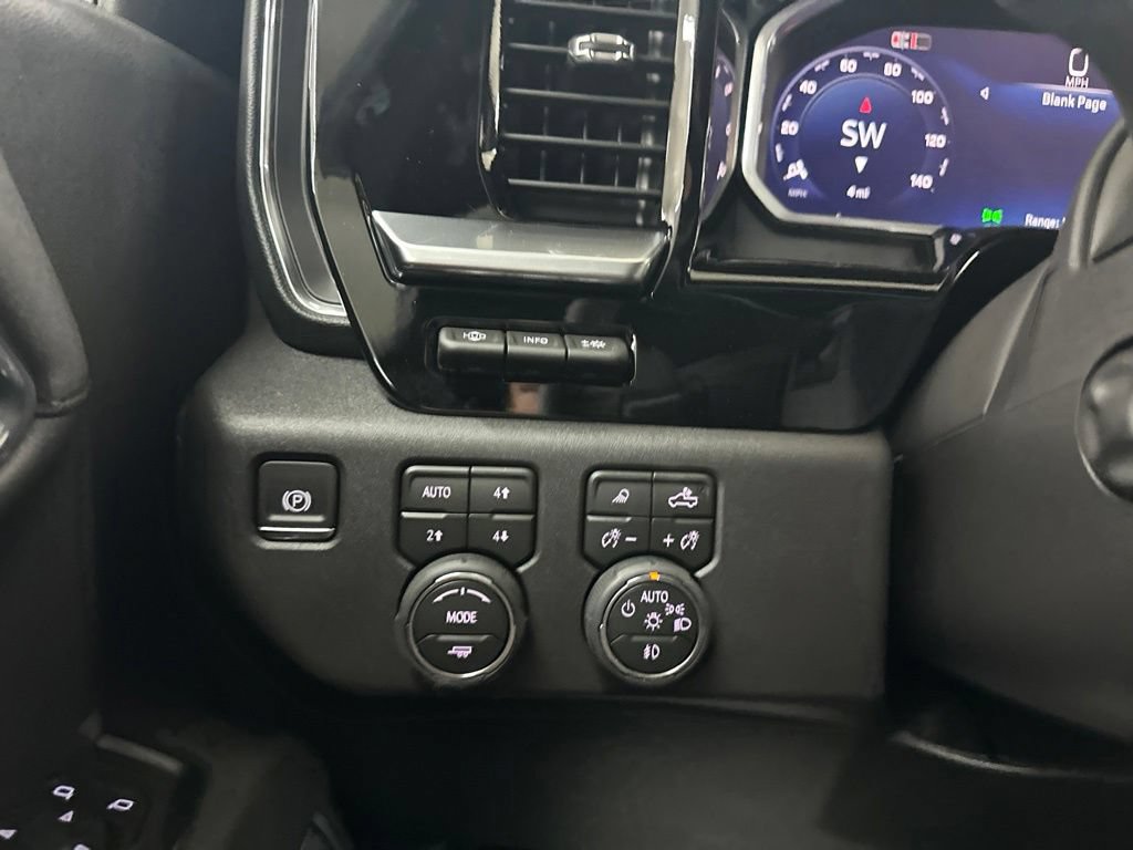 New 2026 Chevrolet Silverado 1500 High Country AWD/4WD image 42