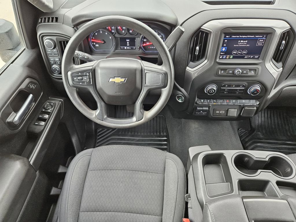 Used 2025 Chevrolet Silverado 2500 Custom w/ Custom Value Package AWD/4WD image 31