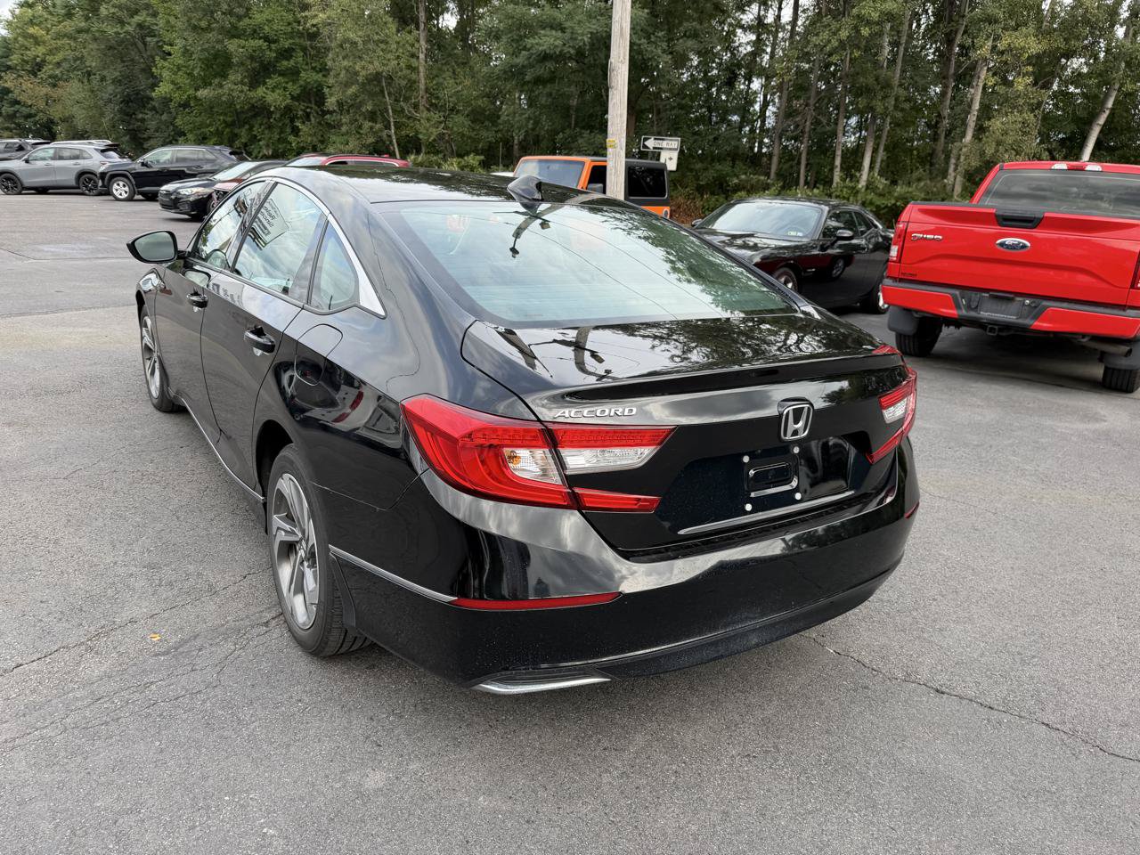 Used 2020 Honda Accord EX image 7
