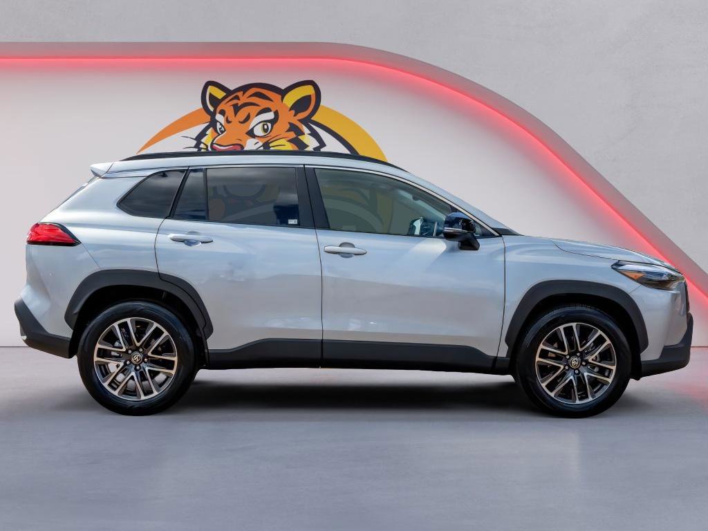 Certified 2026 Toyota Corolla Cross XLE w/ Convenience Package image 4