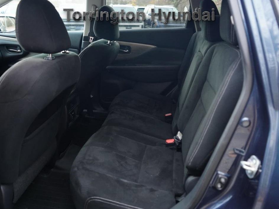 Used 2015 Nissan Murano SV w/ Premium Package image 29