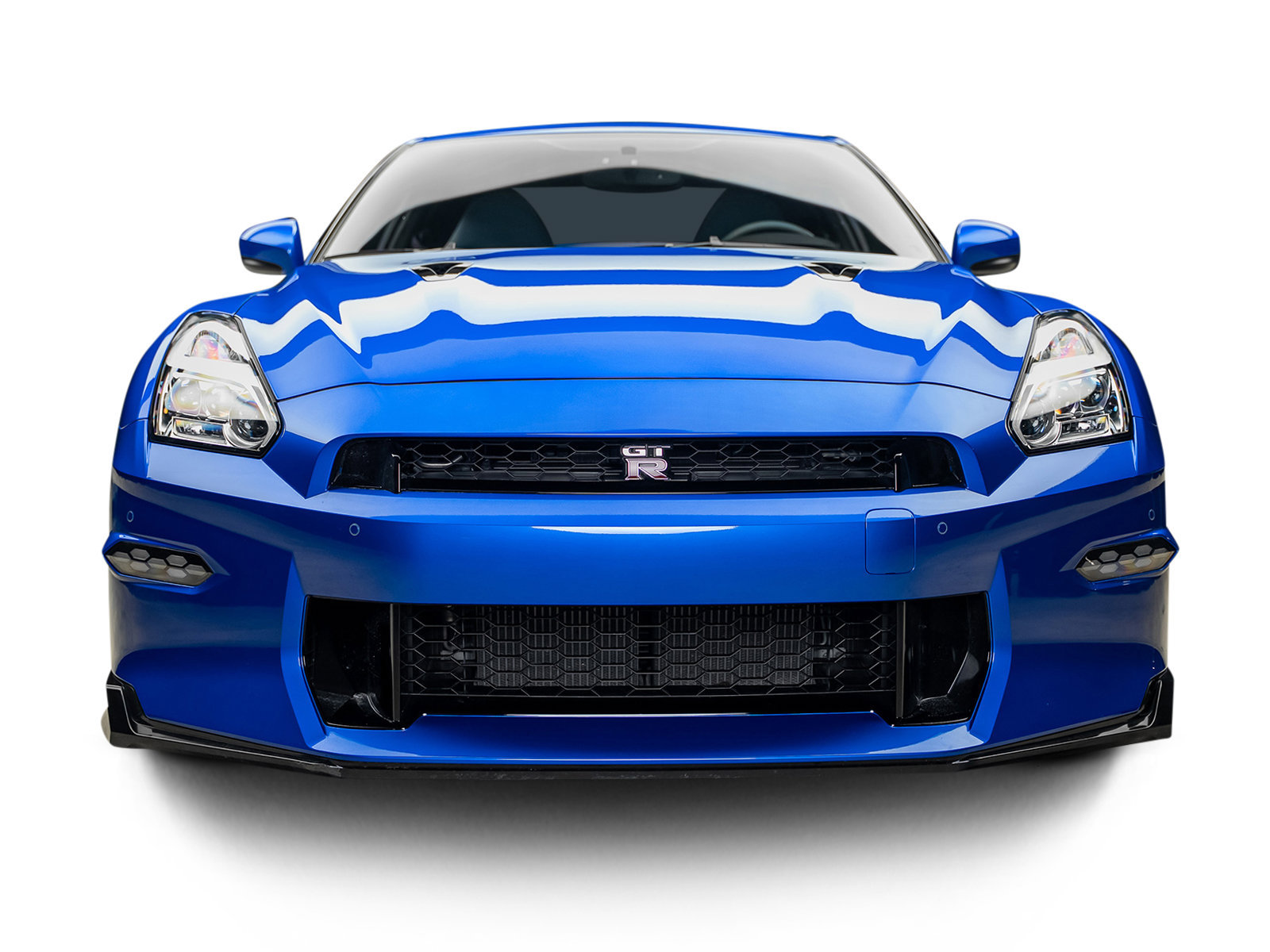 Used 2024 Nissan GT-R AWD/4WD image 2