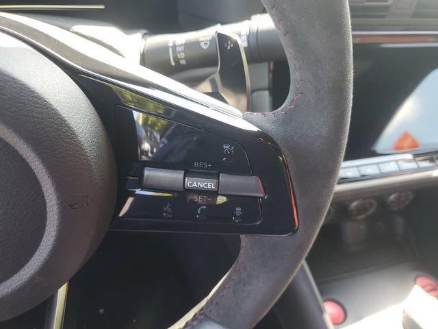 Certified 2024 Nissan Z Performance w/ Floor Mat Package RWD image 13