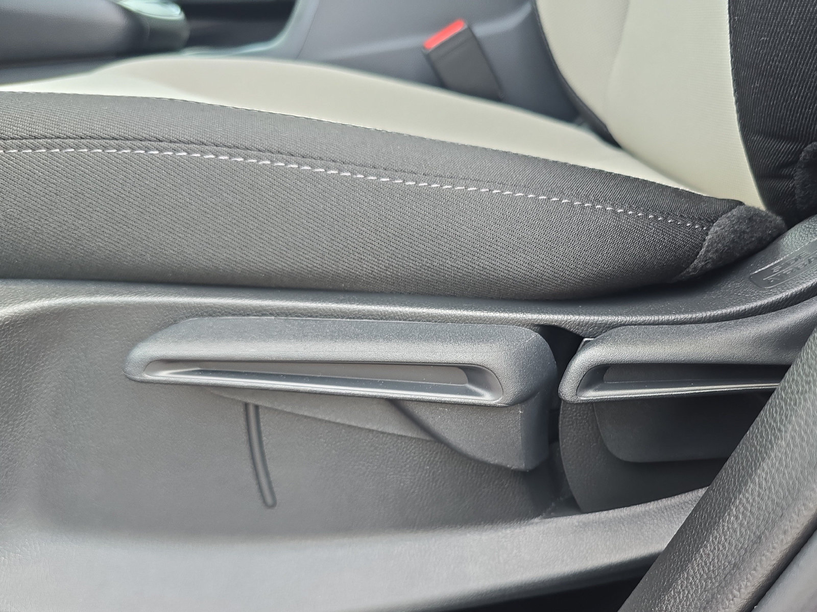 New 2026 Honda CR-V LX image 17