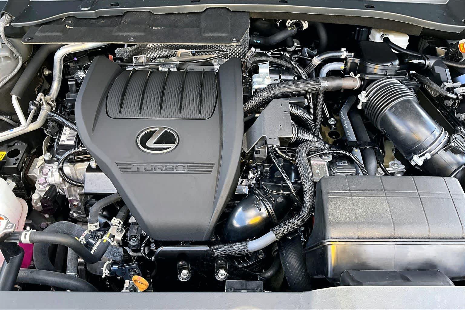 Used 2024 Lexus TX 500h AWD w/ Technology Package image 33