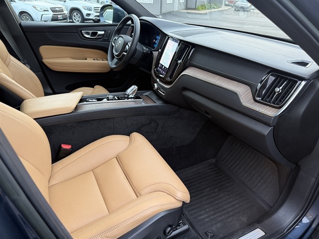 Used 2022 Volvo XC60 B6 Inscription w/ Advanced Package AWD/4WD image 51
