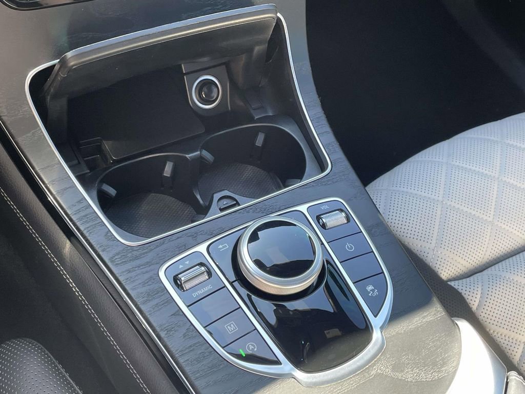 Used 2019 Mercedes-Benz GLC 300 image 26