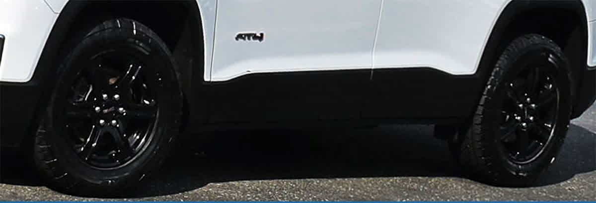 Used 2023 GMC Acadia AT4 w/ Preferred Package AWD/4WD image 31