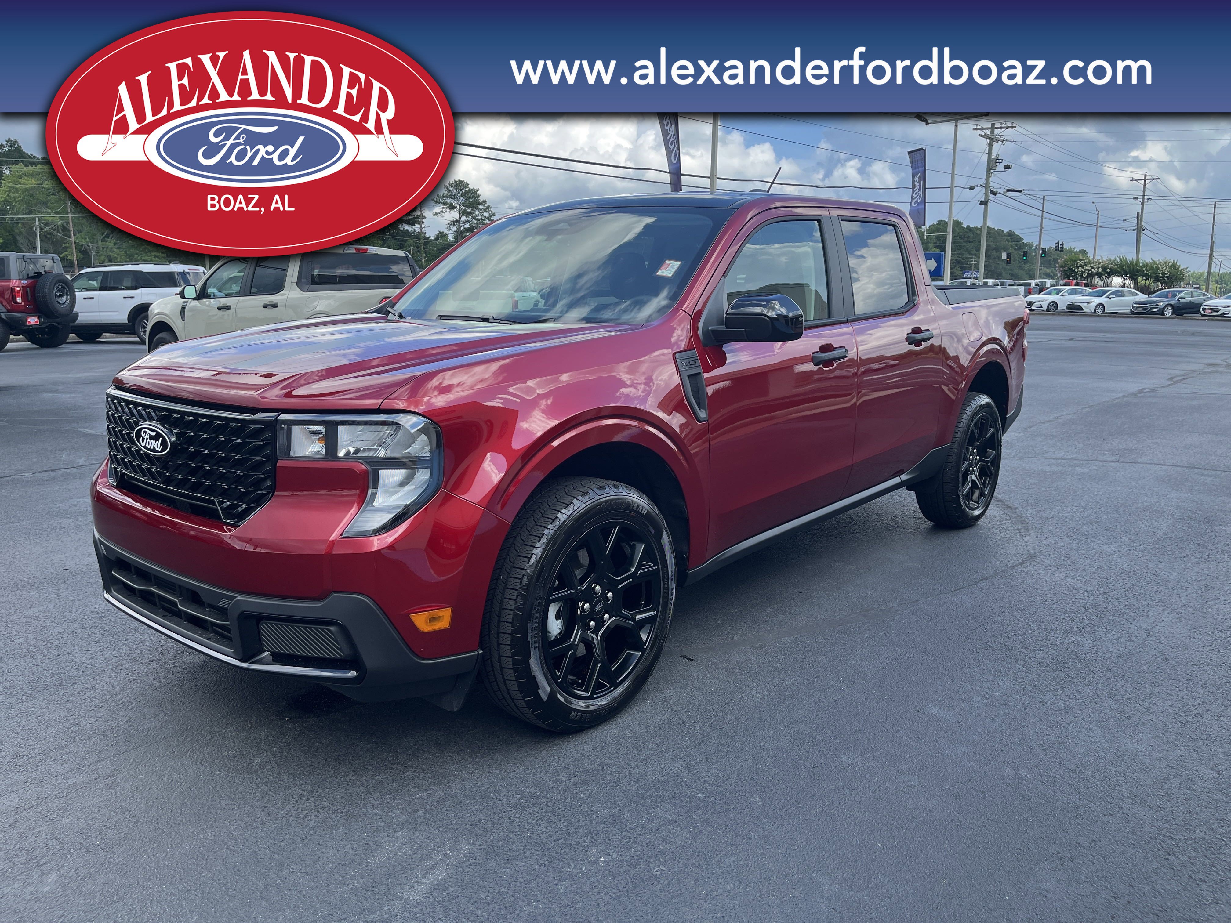 New 2025 Ford Maverick XLT w/ XLT Luxury Package