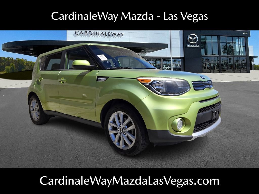 Used 2018 Kia Soul + image 1