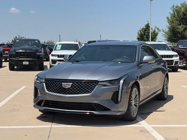 Used 2020 Cadillac CT4 Premium Luxury RWD image 3