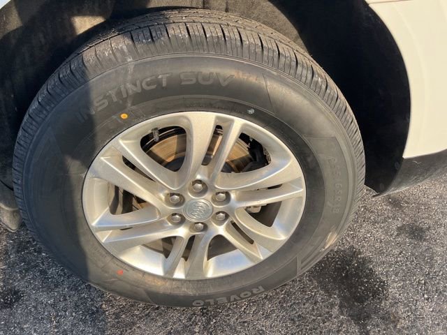 Used 2019 Buick Enclave Essence image 22