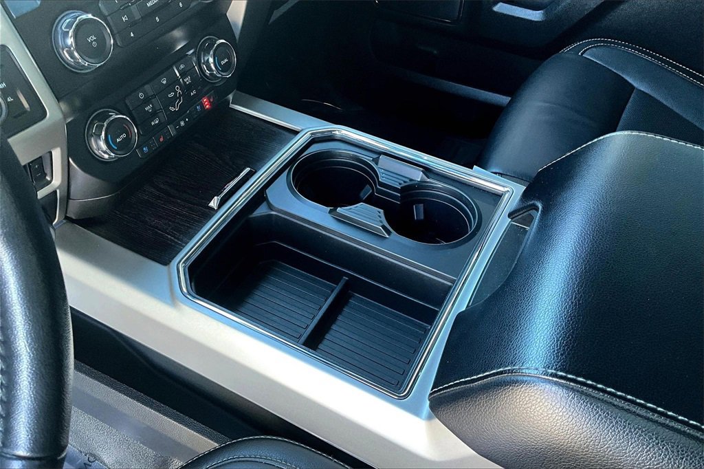 Used 2020 Ford F450 Lariat w/ Lariat Ultimate Package image 18