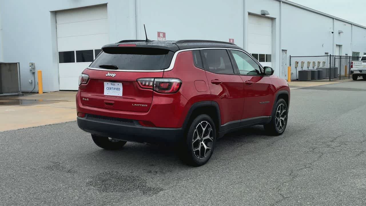 Used 2025 Jeep Compass Limited AWD/4WD image 8