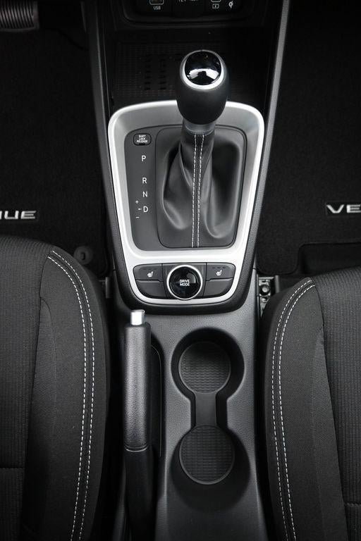 New 2026 Hyundai Venue SEL FWD image 19