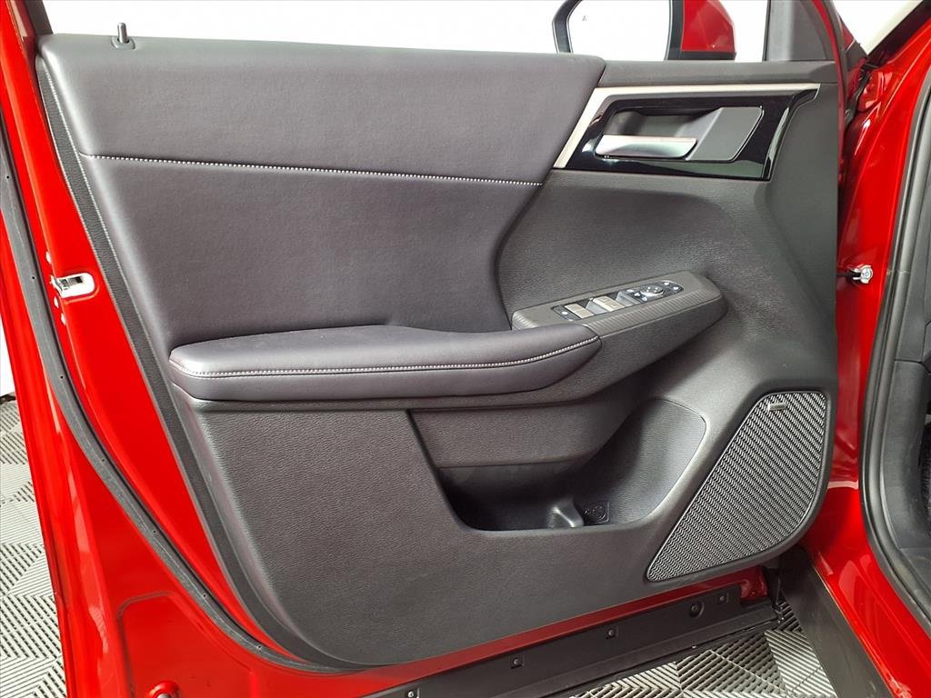 New 2025 Mitsubishi Outlander SE image 20