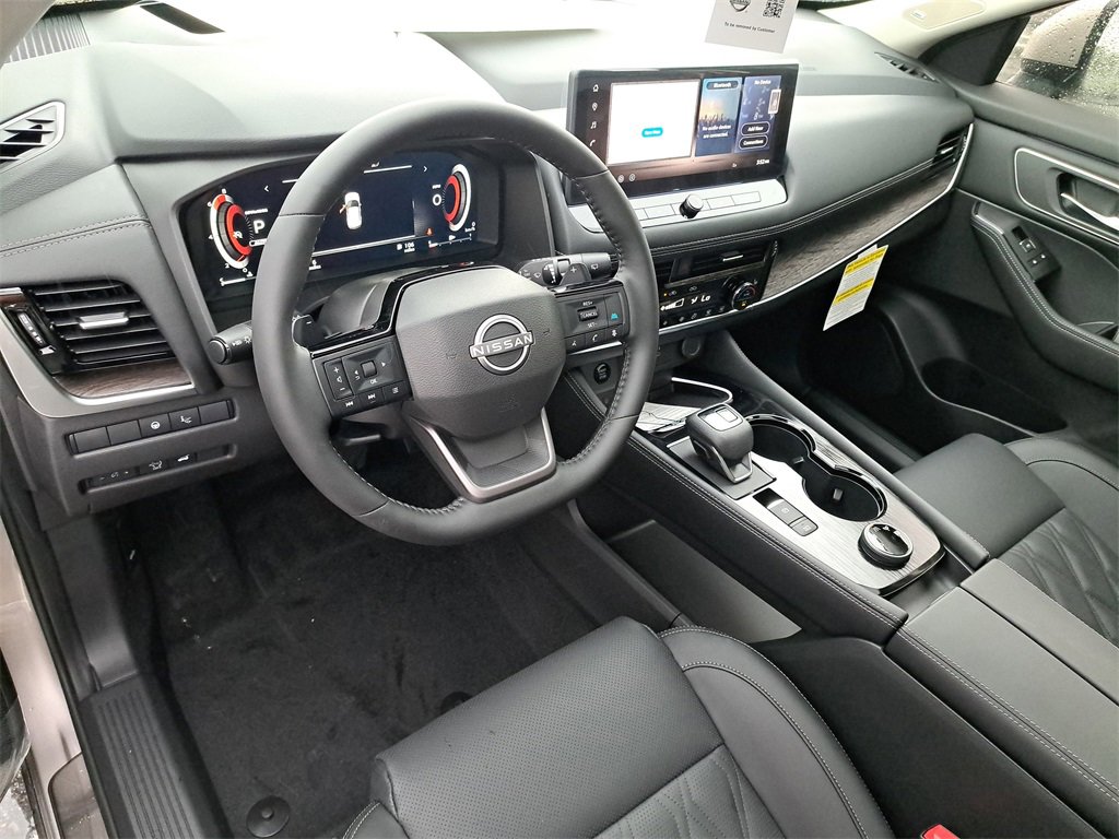 New 2026 Nissan Rogue Platinum image 18