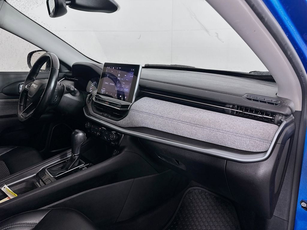 Used 2022 Jeep Compass Latitude w/ Convenience Group image 26