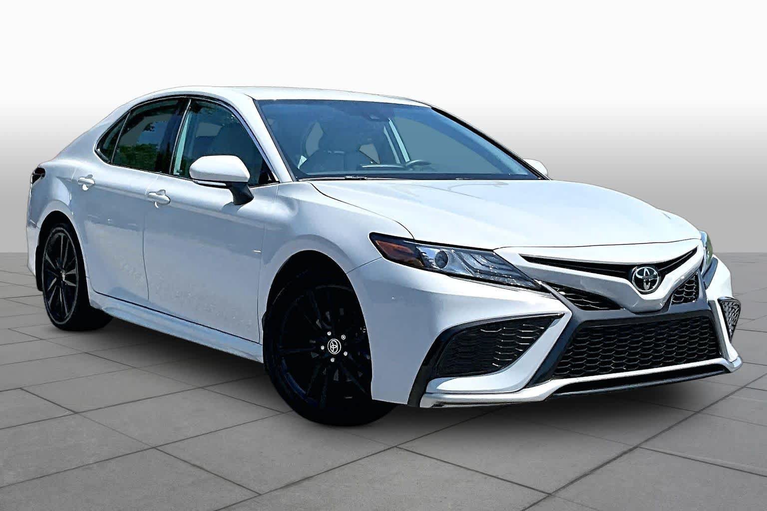 Used 2023 Toyota Camry XSE w/ Cold Weather Package AWD/4WD image 3