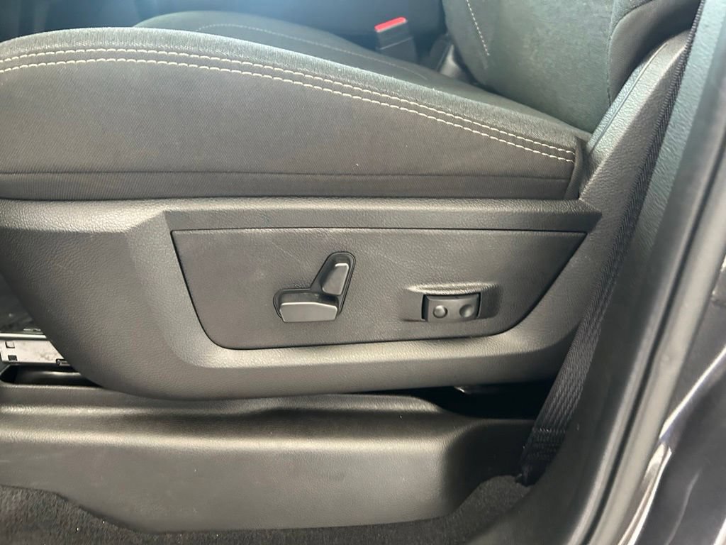 Used 2026 RAM 3500 Big Horn AWD/4WD image 42