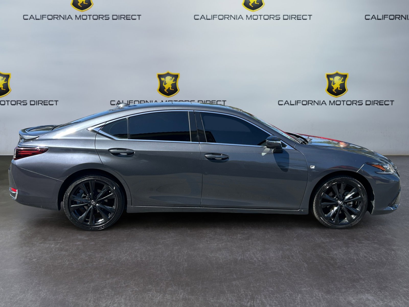 Used 2024 Lexus ES 300h F Sport FWD image 6