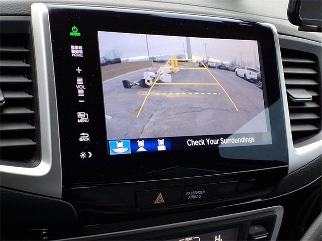 Used 2016 Honda Pilot Touring image 20