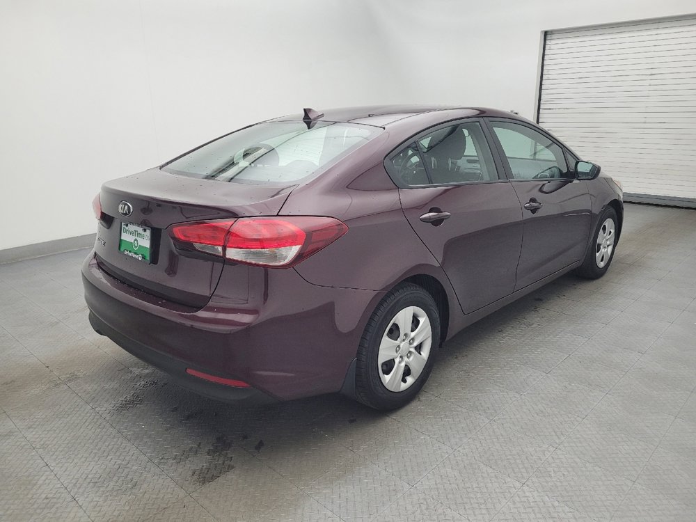Used 2017 Kia Forte LX w/ LX Popular Package image 9