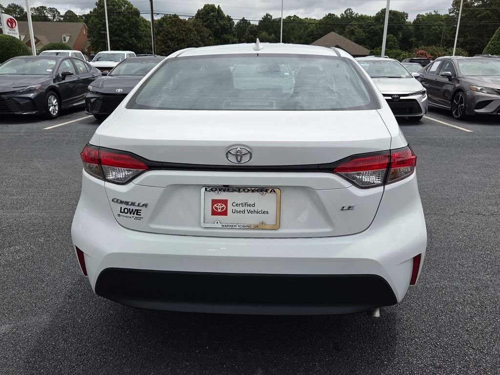 Certified 2025 Toyota Corolla LE FWD image 10