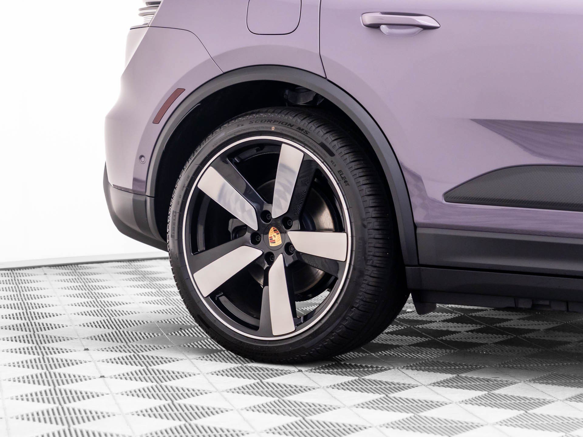 New 2026 Porsche Macan 4 Electric AWD/4WD image 31