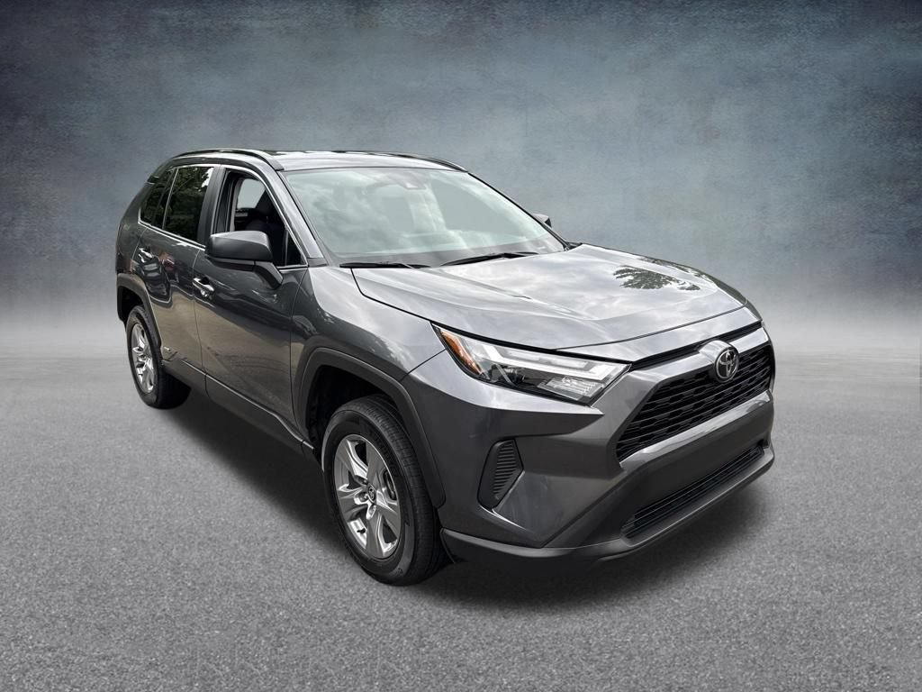 Used 2025 Toyota RAV4 LE AWD/4WD image 3