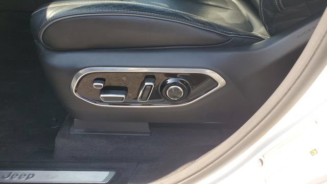 Certified 2021 Jeep Grand Cherokee L Overland w/ Luxury Tech Group IV AWD/4WD image 23