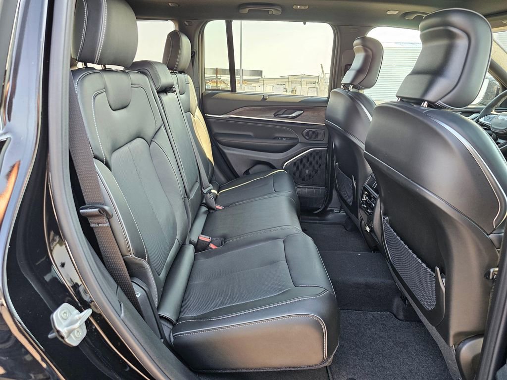 New 2025 Jeep Grand Cherokee Overland w/ Adv Protech Group III image 13