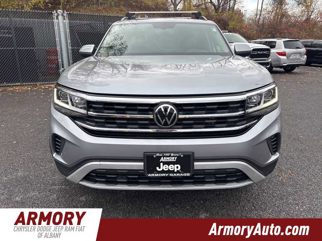 Used 2022 Volkswagen Atlas SE w/ Panoramic Sunroof Package image 2