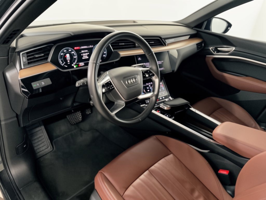 Certified 2024 Audi Q8 e-tron Premium Plus AWD/4WD image 4