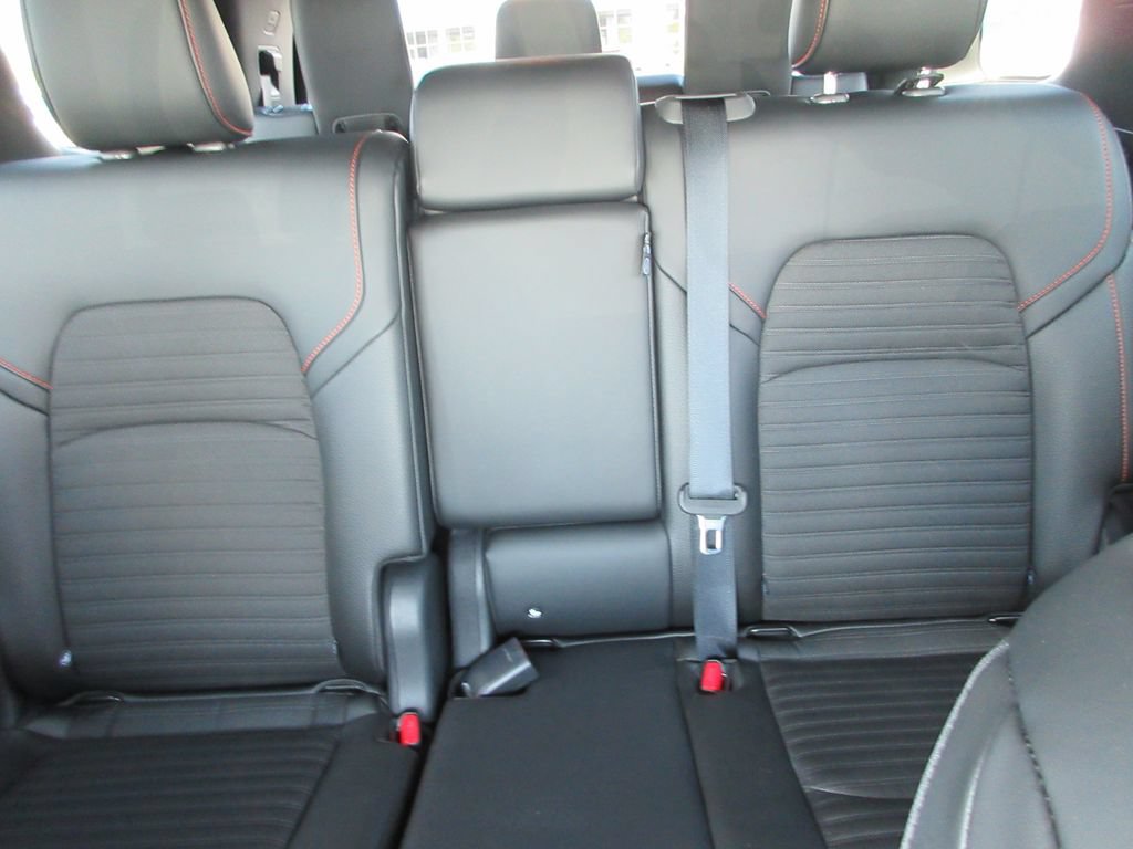 Used 2026 Nissan Pathfinder Rock Creek AWD/4WD image 20