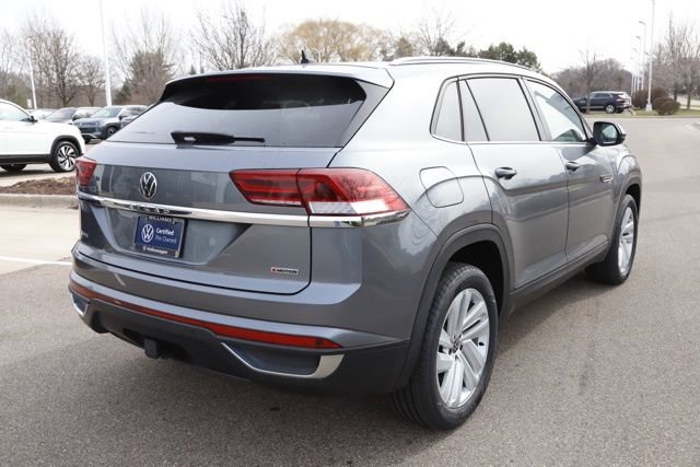 Used 2022 Volkswagen Atlas Cross Sport SE image 3