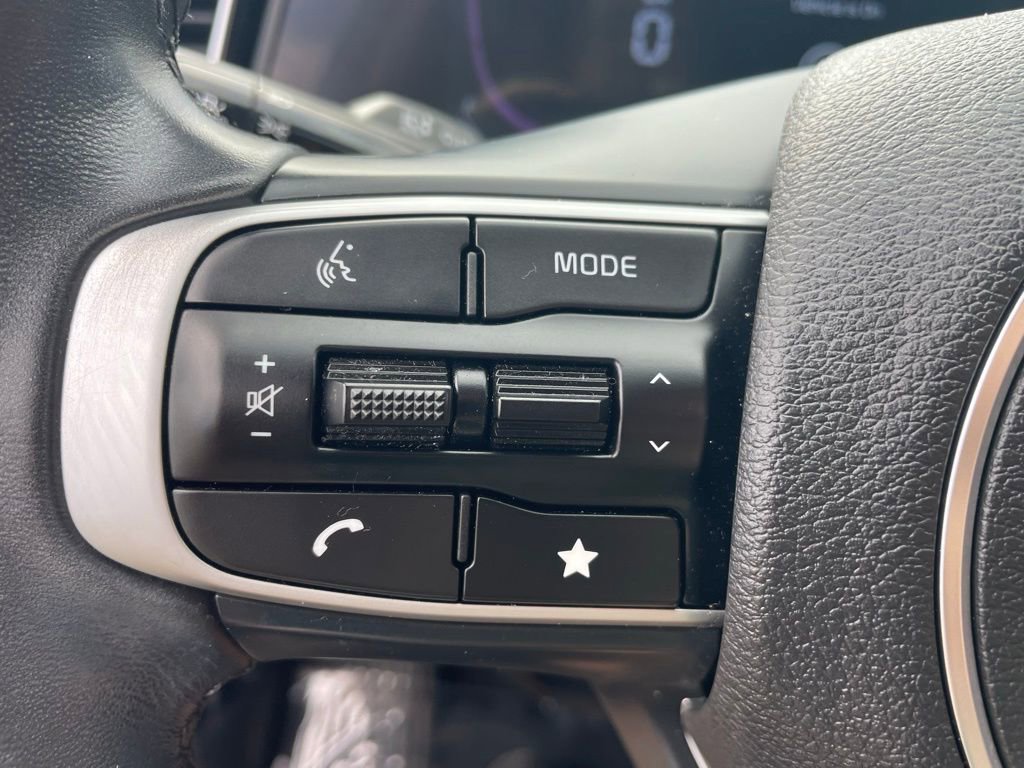 Used 2024 Kia Sportage EX image 31