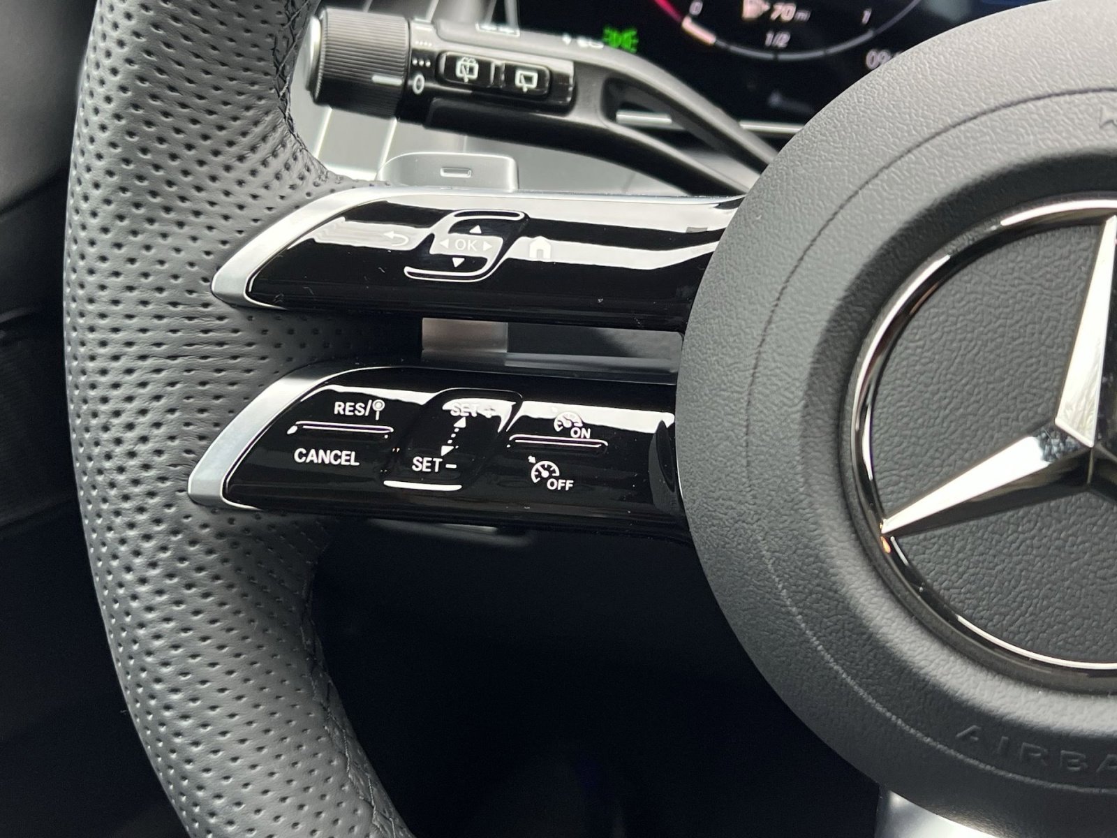 New 2026 Mercedes-Benz GLC 300 4MATIC image 29
