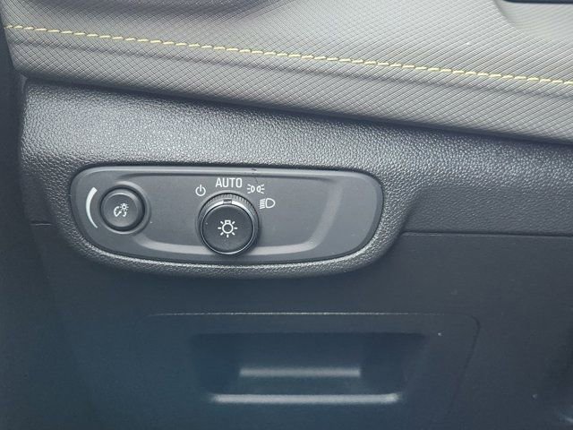 Used 2024 Chevrolet TrailBlazer ACTIV w/ Driver Confidence Package image 25