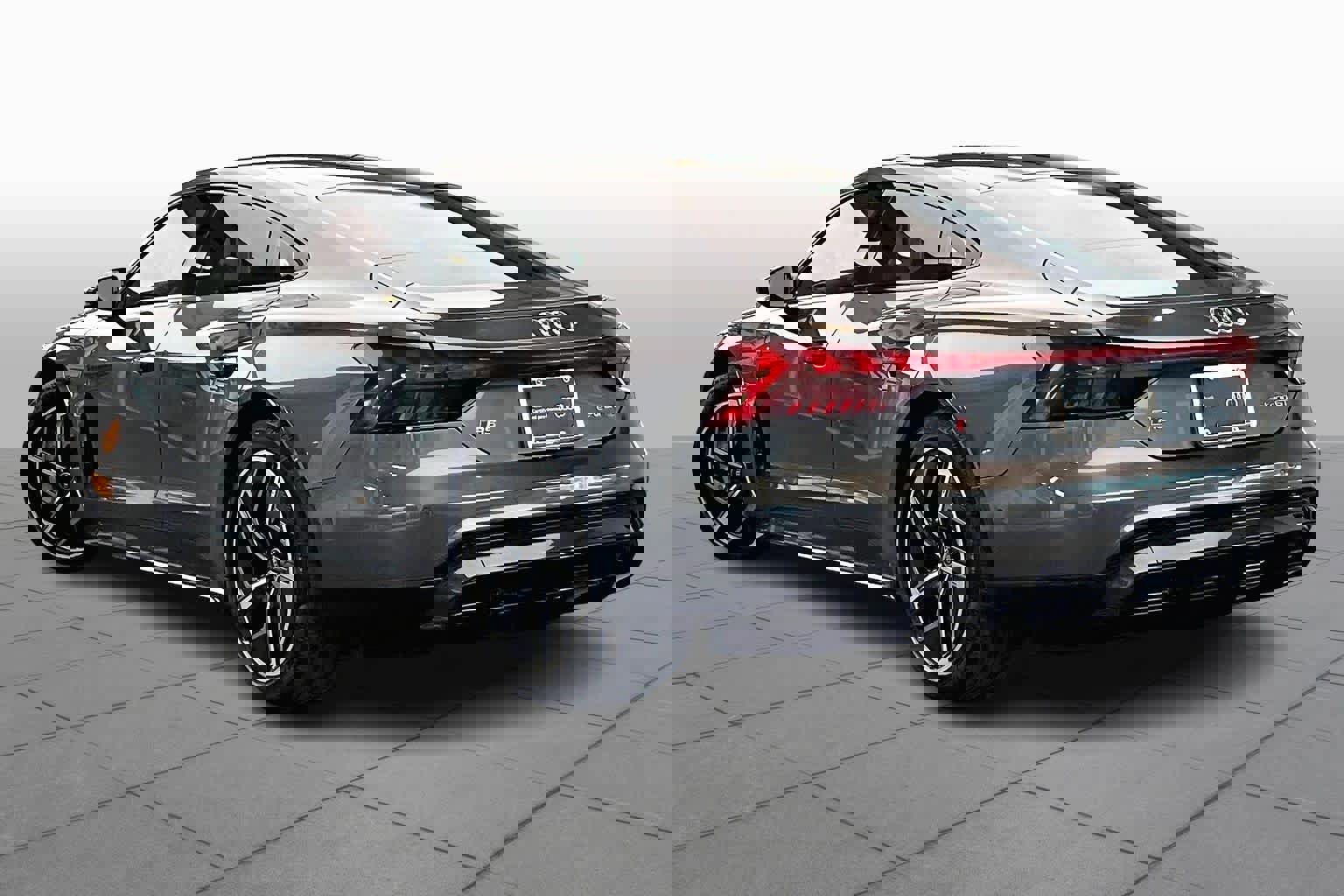 Certified 2023 Audi RS e-tron GT image 11