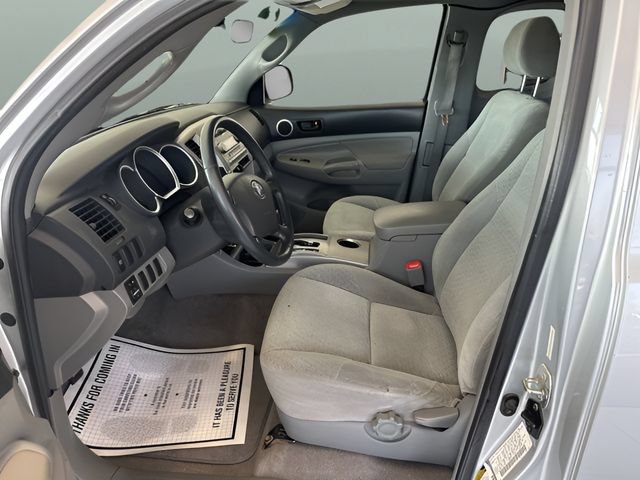 Used 2006 Toyota Tacoma PreRunner RWD image 8
